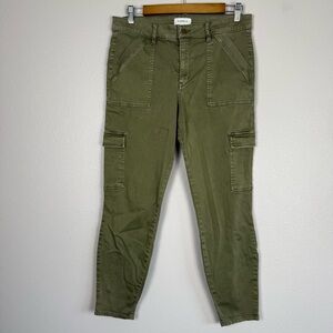 Evereve Stretchy Cargo Pants - Size 30